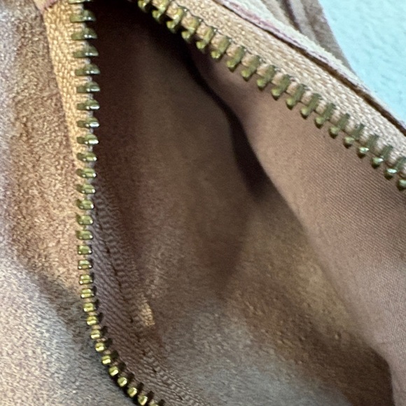 Free People Mauve Canvas Crossbody Sling Bag - Picture 5 of 8